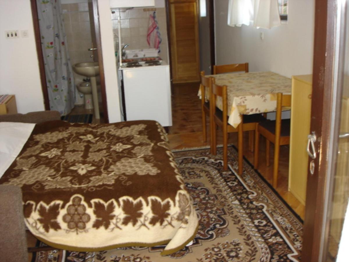 Apartments Vjera Krk Town Pokój zdjęcie