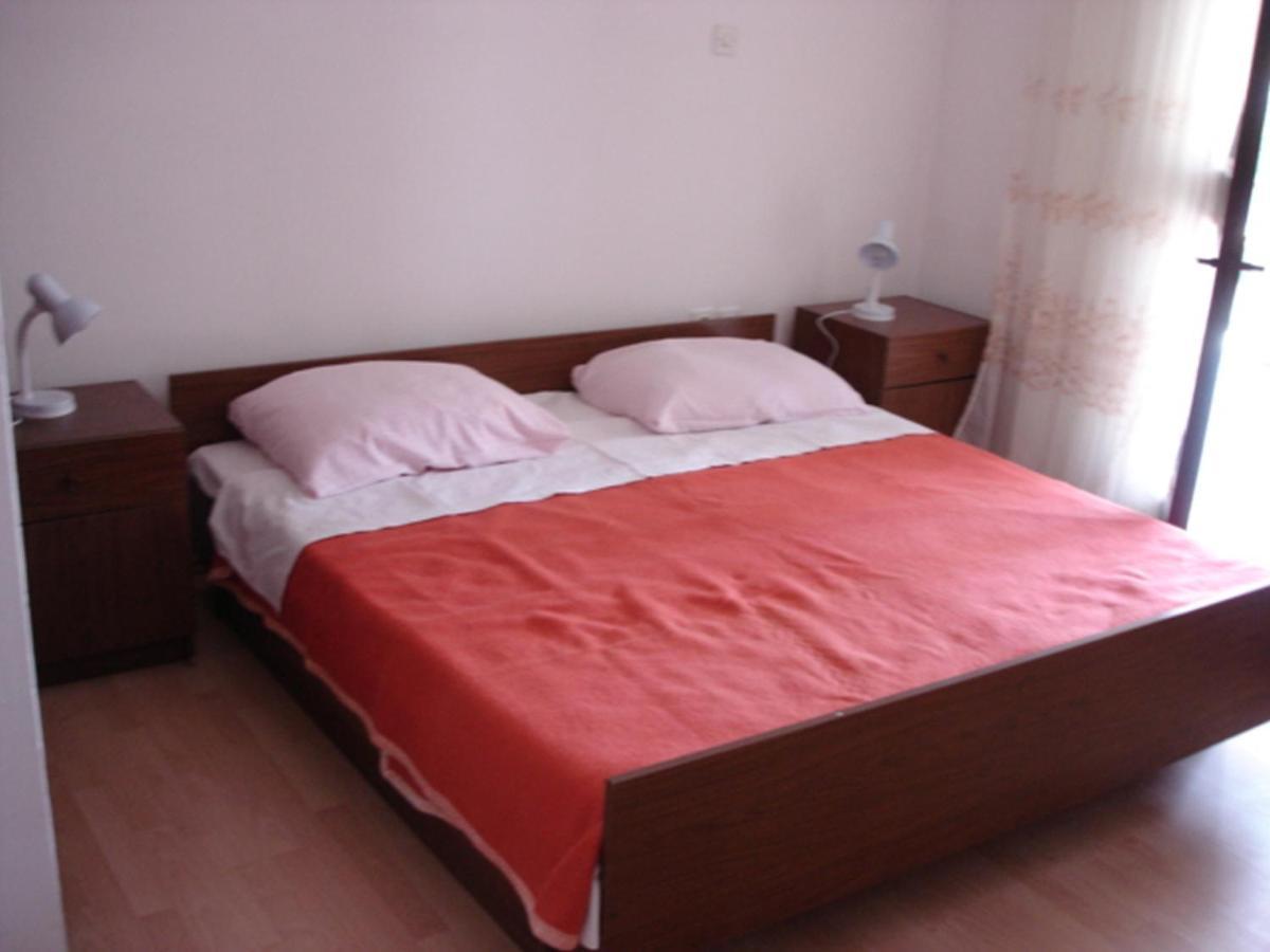 Apartments Vjera Krk Town Zewnętrze zdjęcie